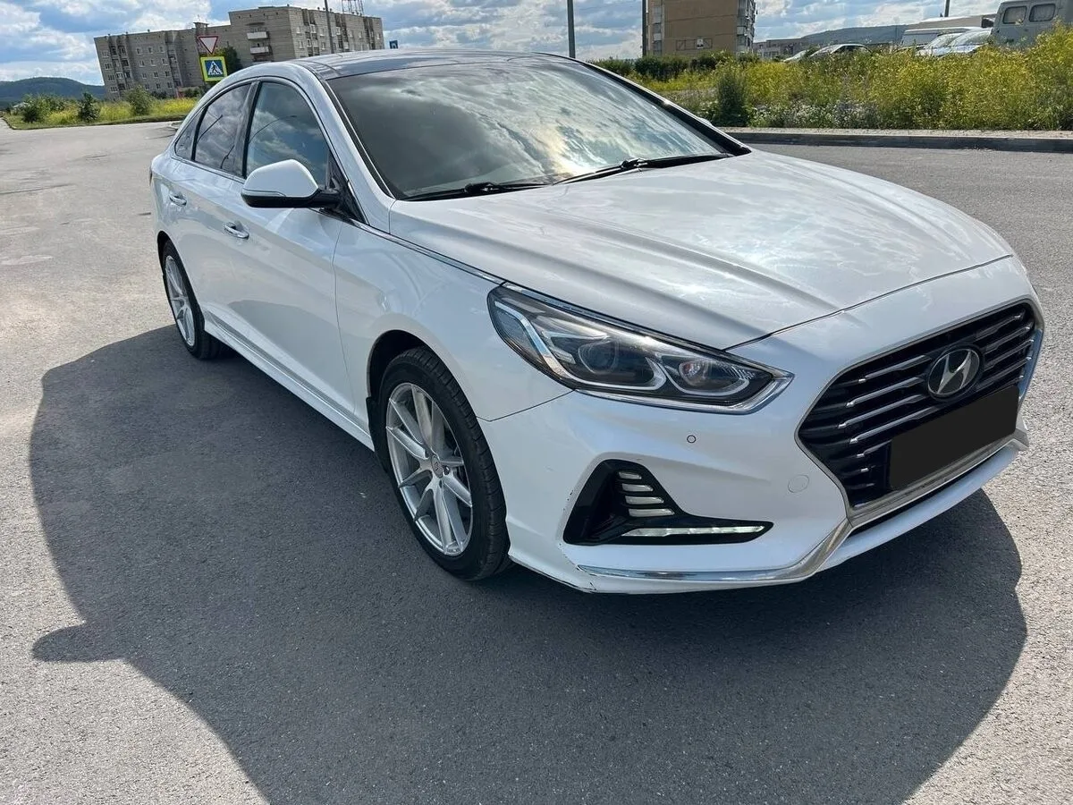Hyundai Sonata