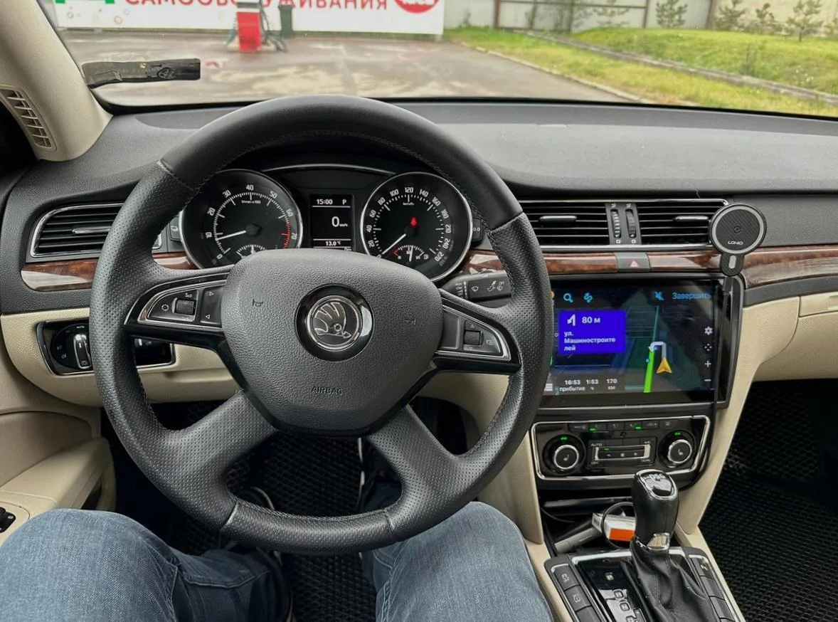 Skoda Superb