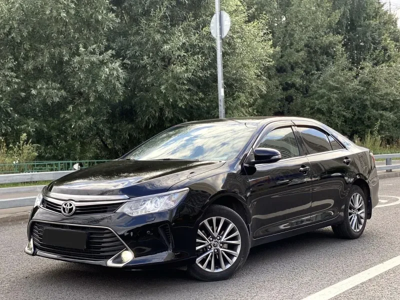 Toyota Camry 2016