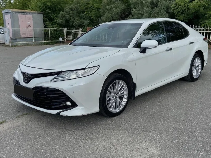 Toyota Camry 2020