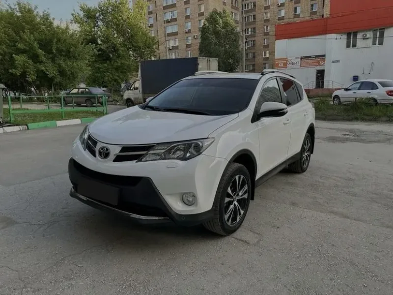 Toyota RAV4 2014
