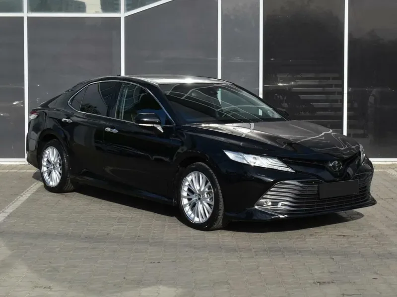 Toyota Camry 2021