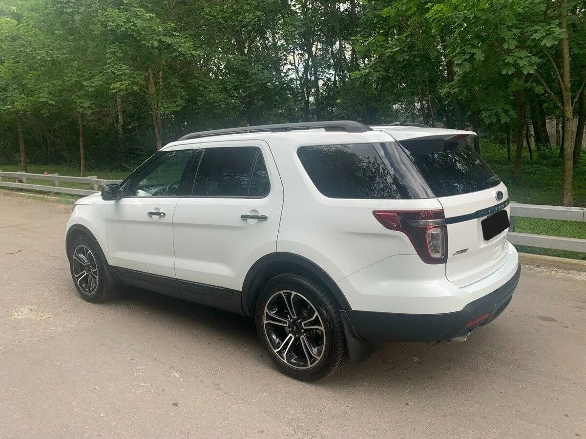 Ford Explorer