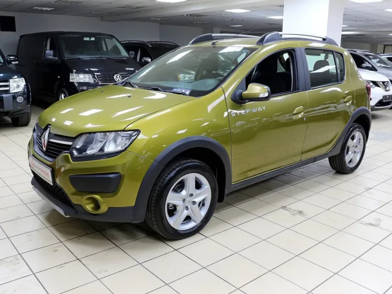 Renault Sandero 2015