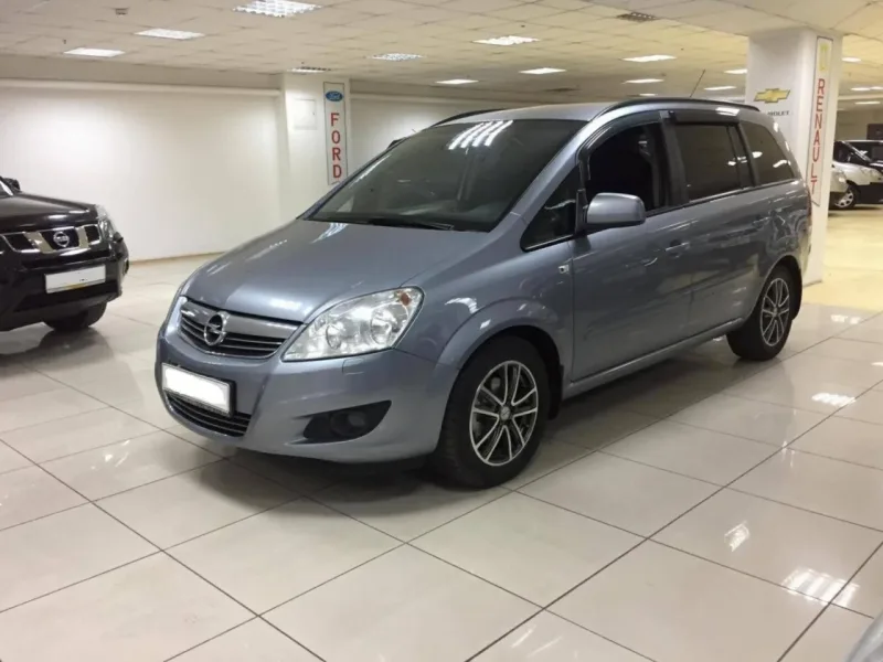Opel Zafira 2012