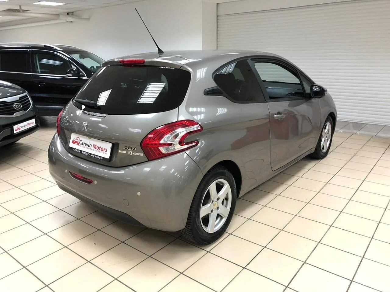 Peugeot 208