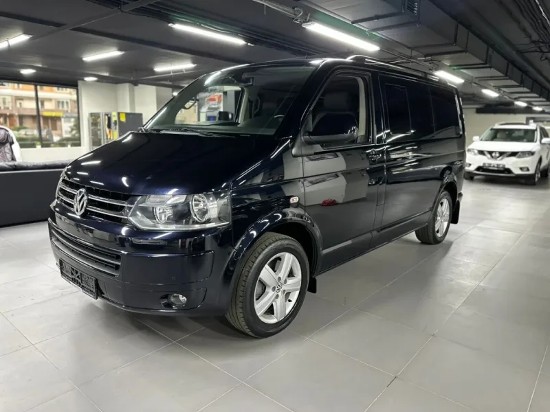 Volkswagen Multivan 2012