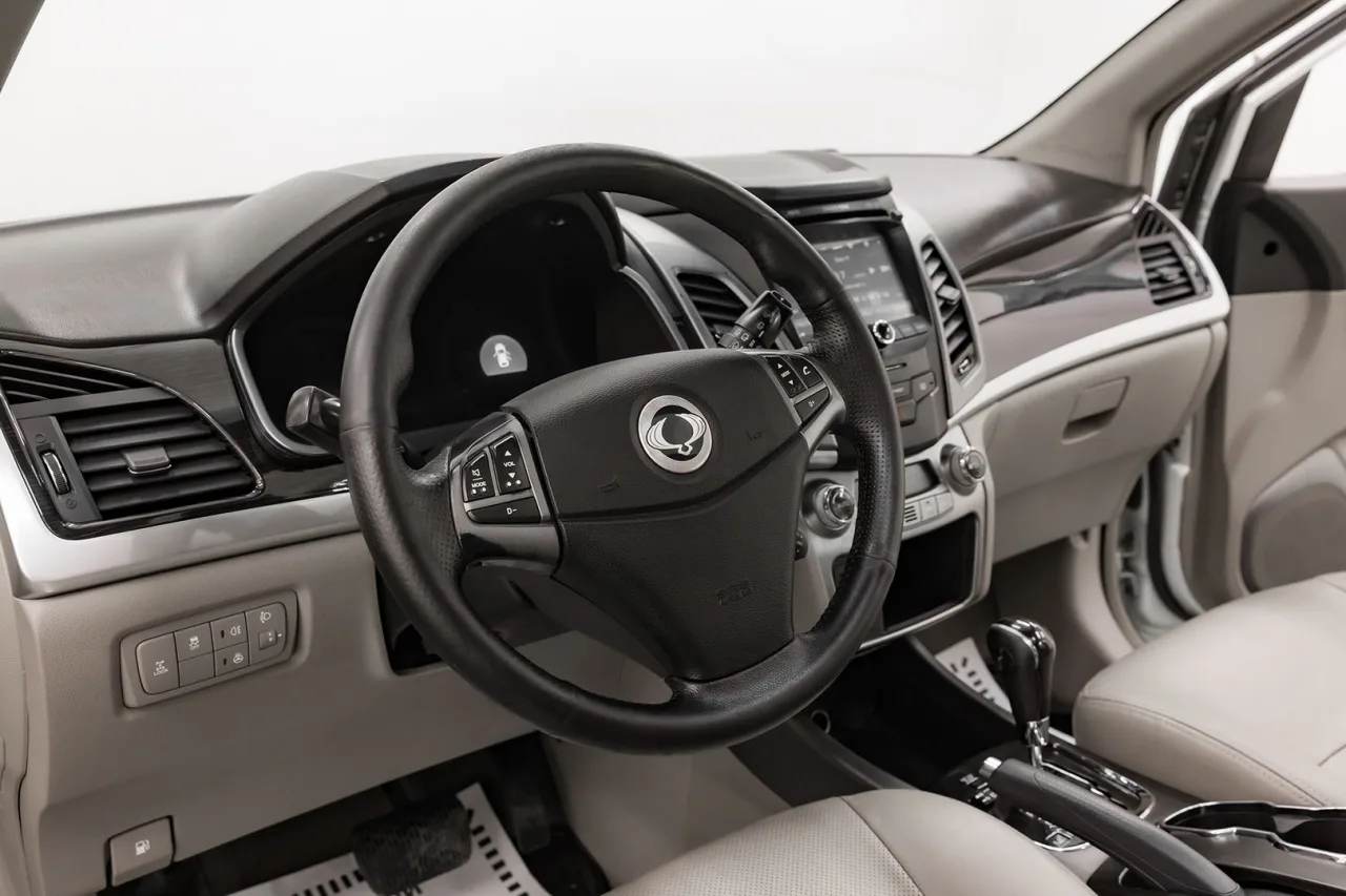 SsangYong Actyon