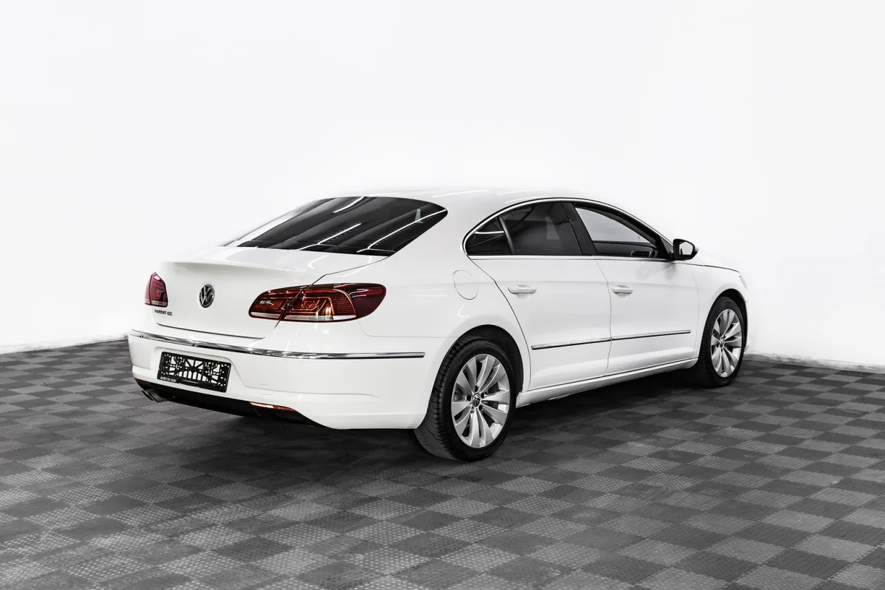 Volkswagen Passat CC